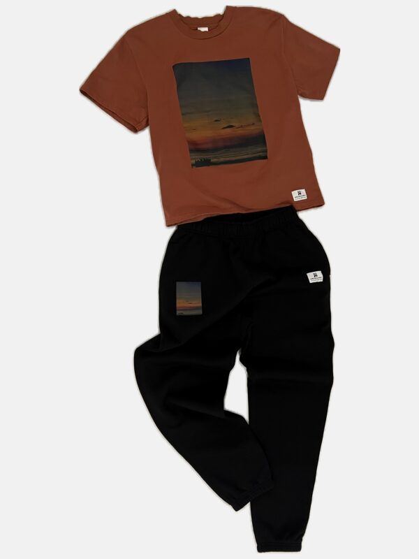 Rich Coast Sunset - T-shirt