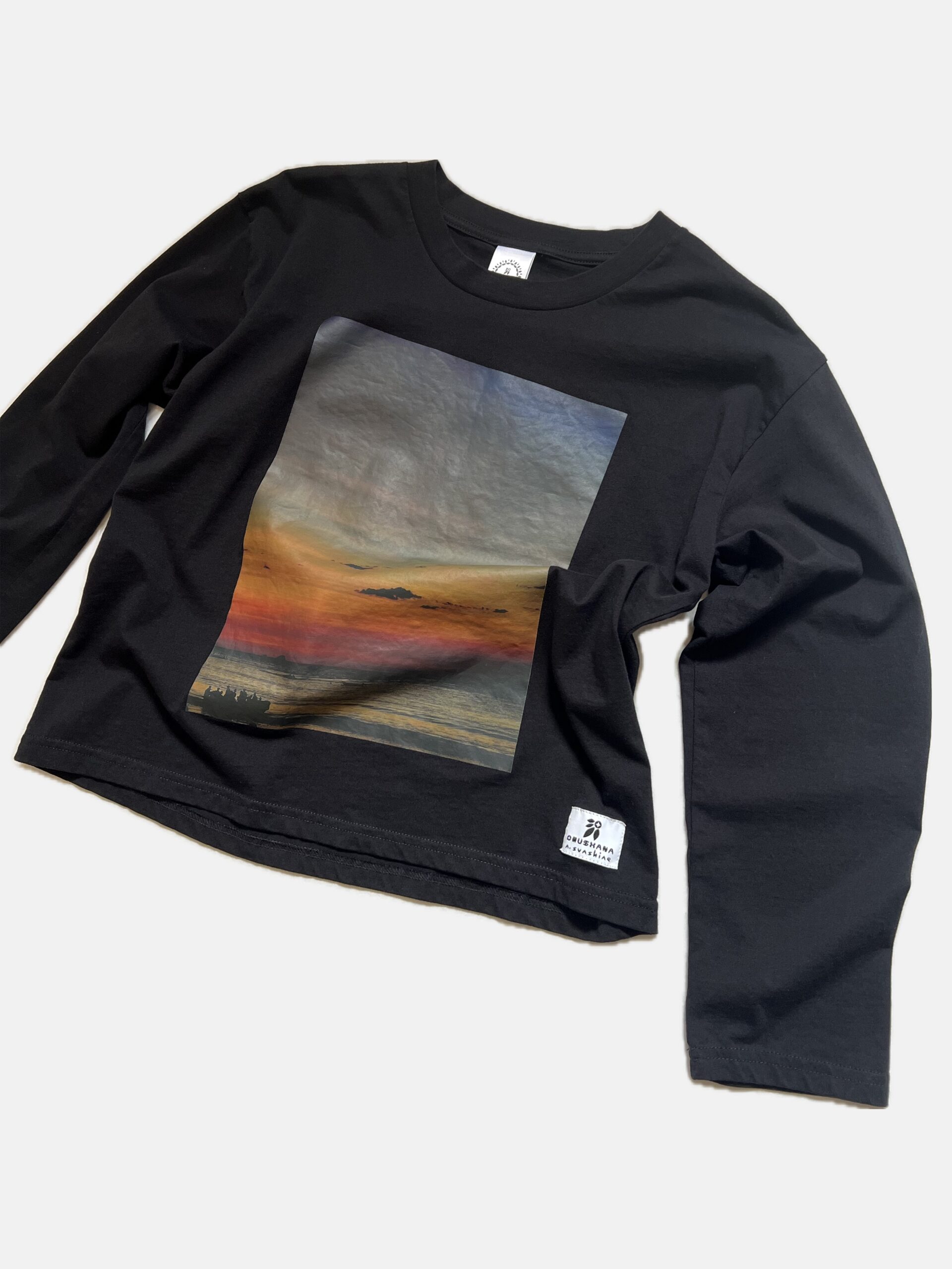 Rich Coast Sunset - Mid-weight Long Sleeve T-shirt - Image 7